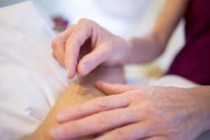 acupuncture, holistic healing, holistic-5126777.jpg